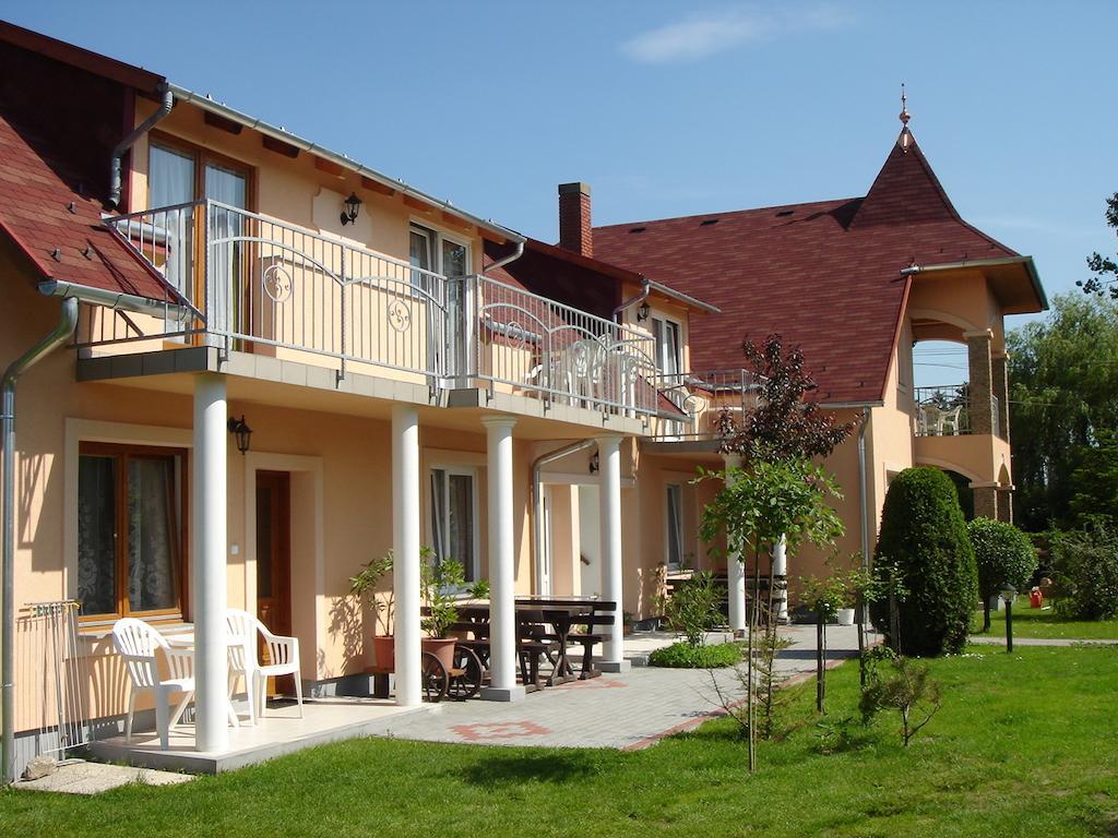 Villa Monika Keszthely Exterior photo